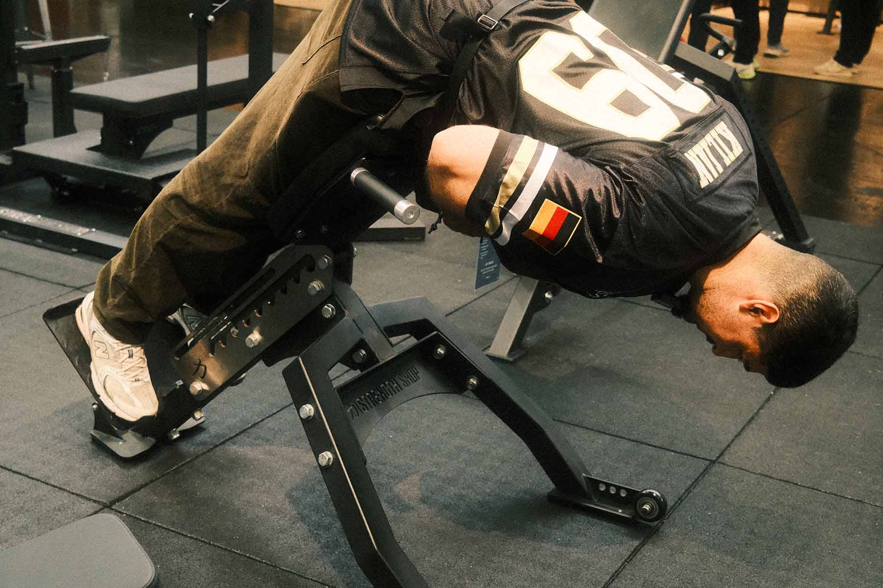 Pro Hyperextension “Bulldog” – Commercial Back Extension Machine - Strength Shop