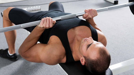 Close Grip Bench Press: Form, Muscles Worked and Triceps Carryover