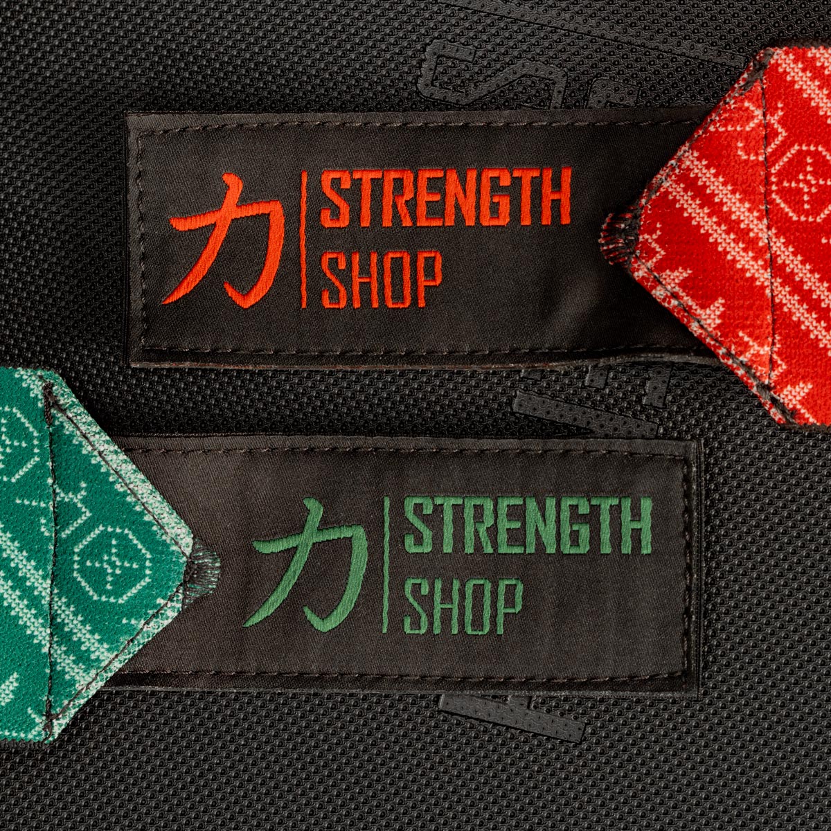 XMAS Wrist Wraps – Medium, 30cm/60cm - IPF approved - Strength Shop