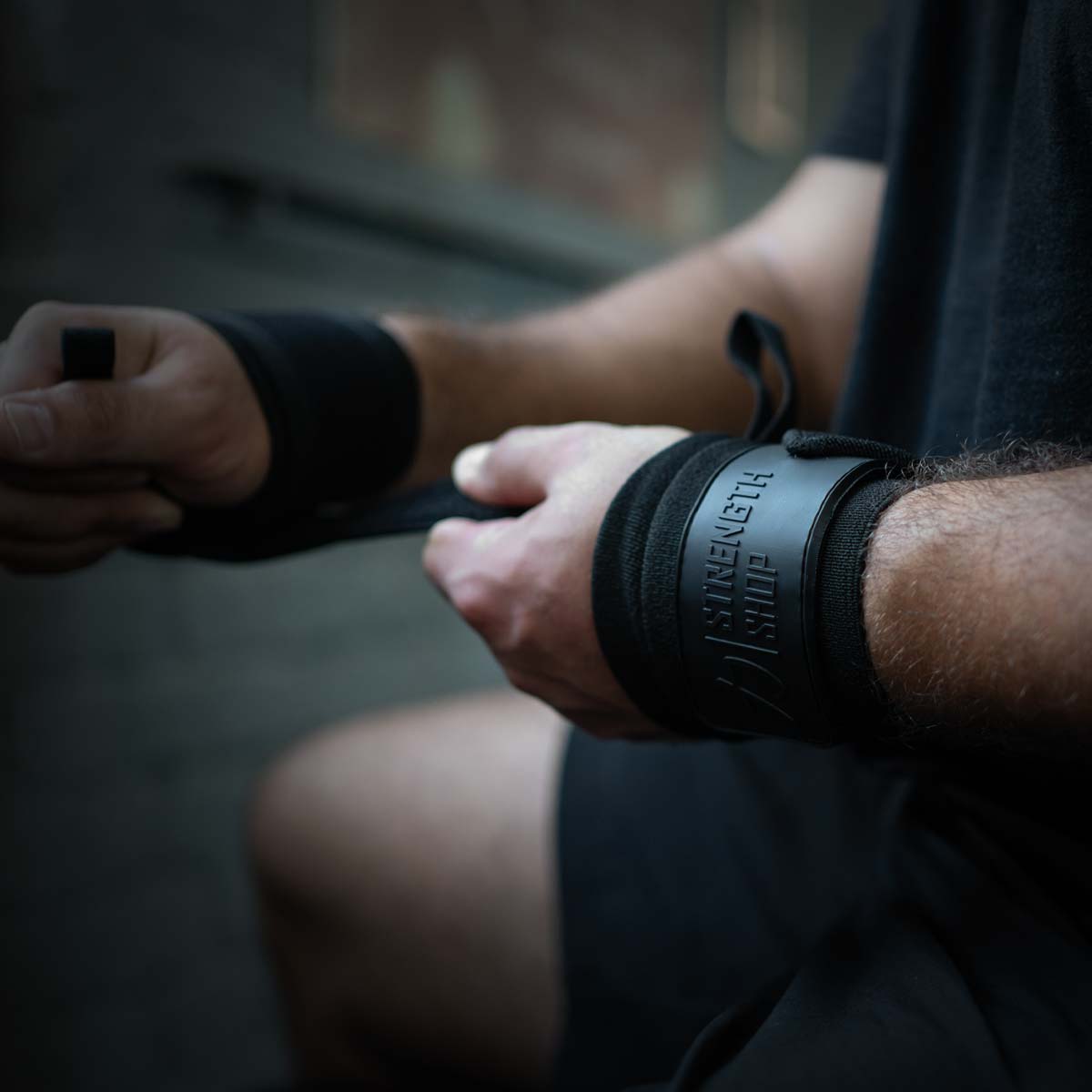 Heavy Wrist Wraps, Stealth, IPF Approved – 30cm/60cm/90cm - Strength Shop